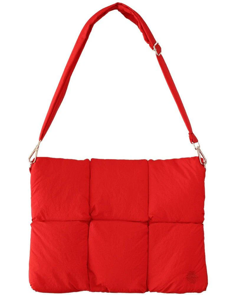 Cloud Carryall | Cherry - Image 15