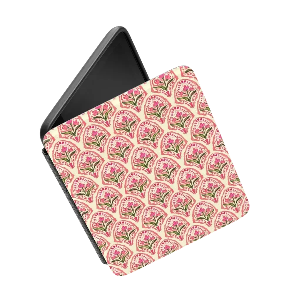 Tulip Tapestry | Jenna Palek x Casely Kindle Case - Image 7