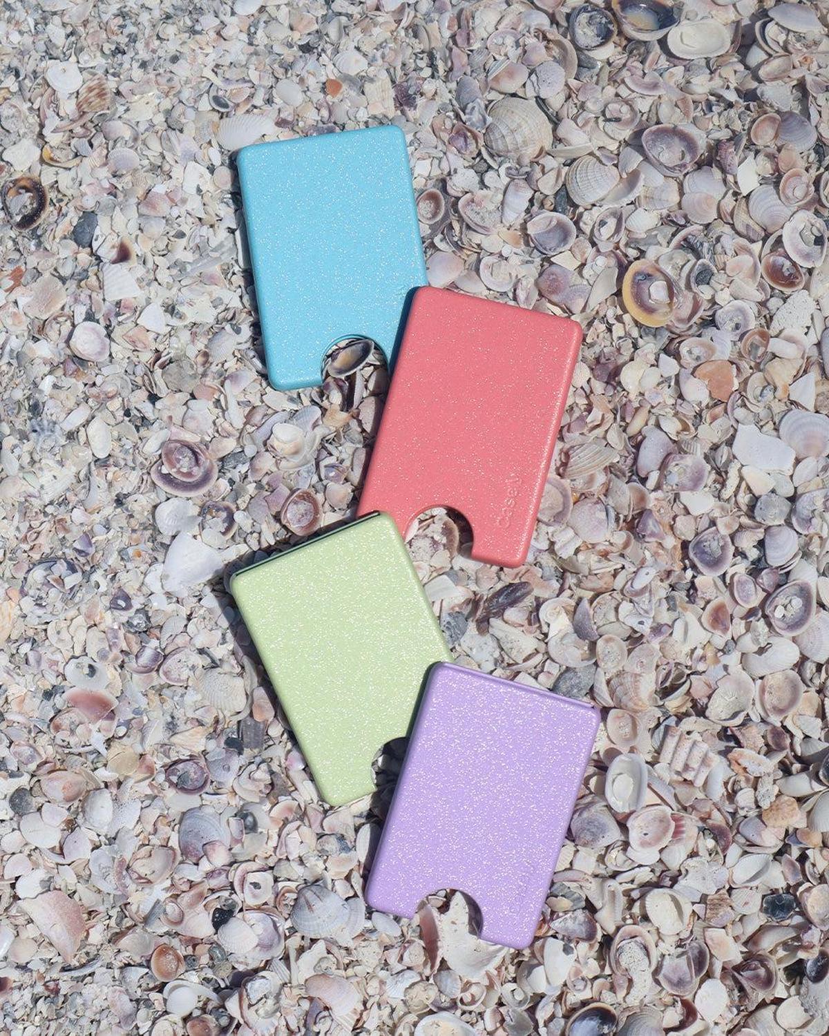 Kiwi Kiss | Matcha Green Shimmer MagWallet - Image 9